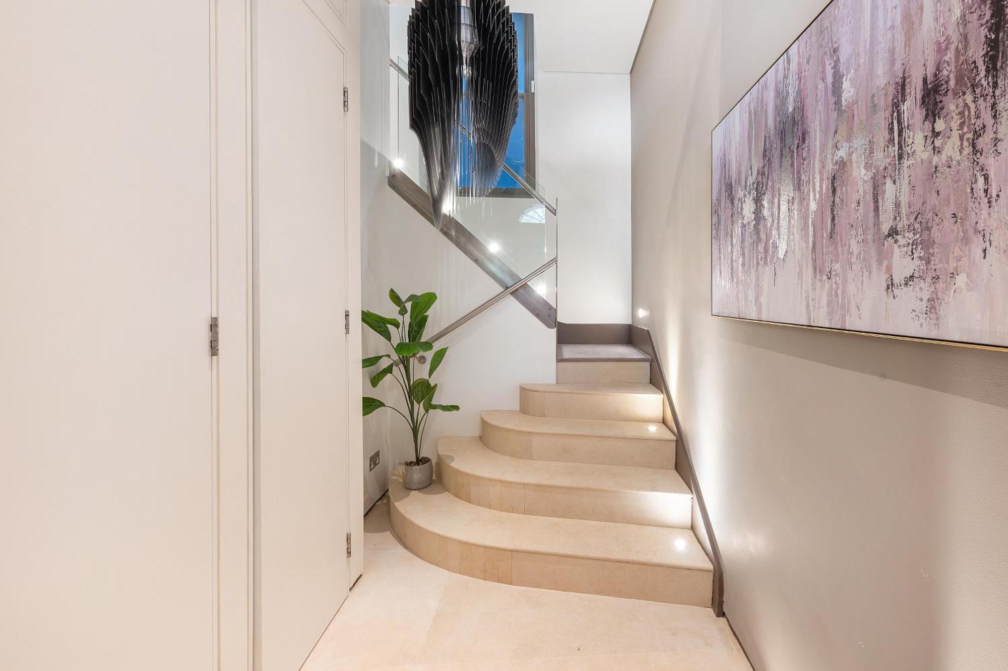 Brand New Refurbishment Townhouse In Notting Hill Near Portobello Road With Ac Air Conditioning & Roof Terrace Londres
